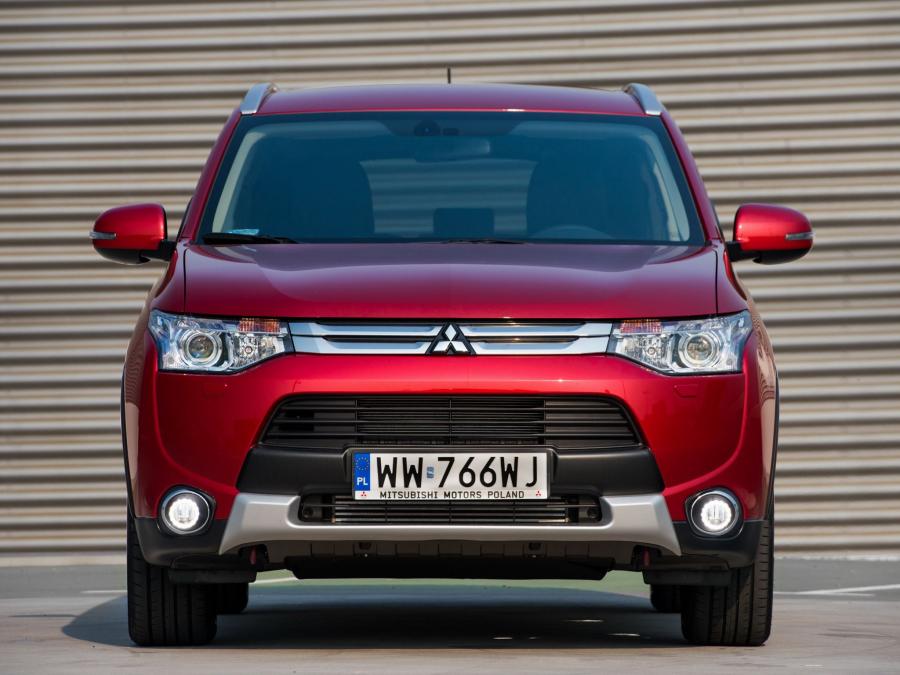  Mitsubishi Outlander 2014 года  (фото 116 из 136)